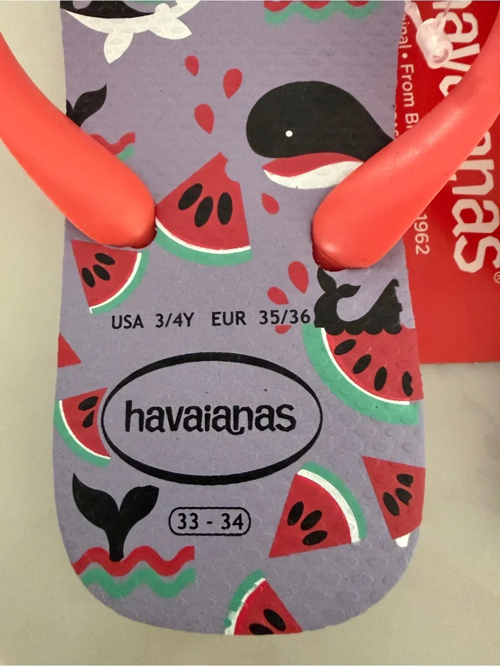 Havaianas Whale flip flops, NWT